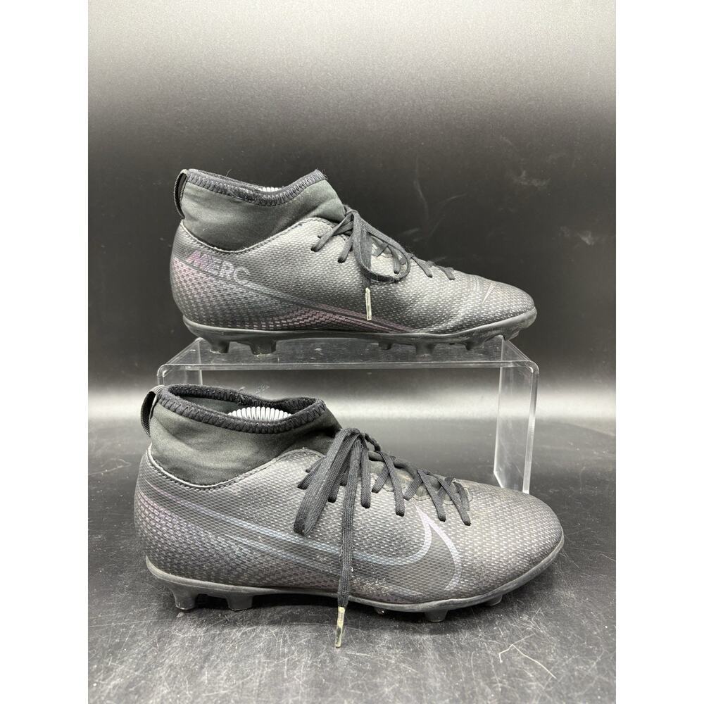 Nike JR Superfly 7 Club FG Cleats Soccer Mercurial Youth Size 3.5Y AT8150-010